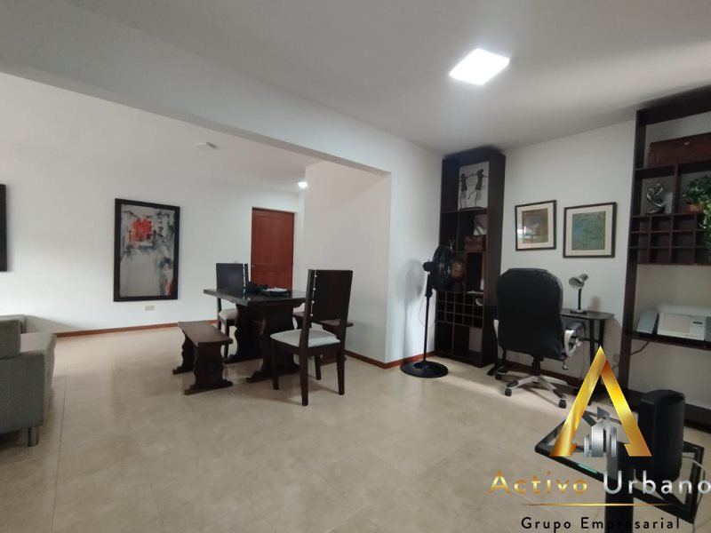 foto_104782_901271444_3256560070_ss