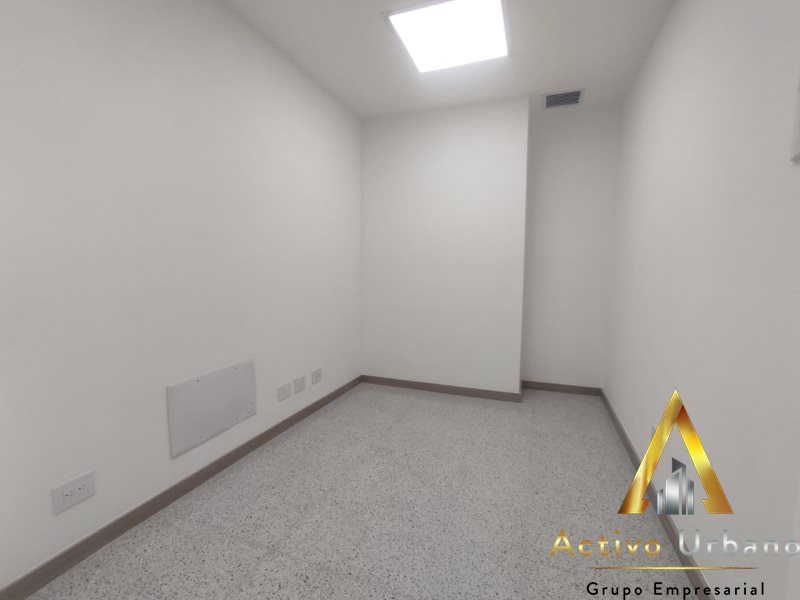 foto_104782_901271444_3273723809_ss