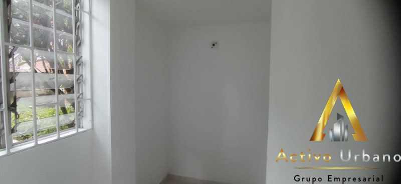 foto_104782_901271444_3320059784_ss