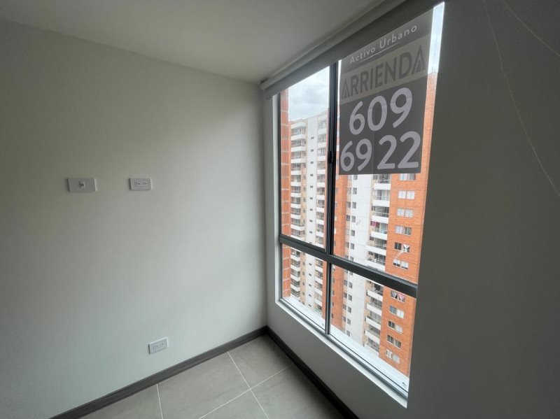 foto_104782_901271444_3419183916_ss