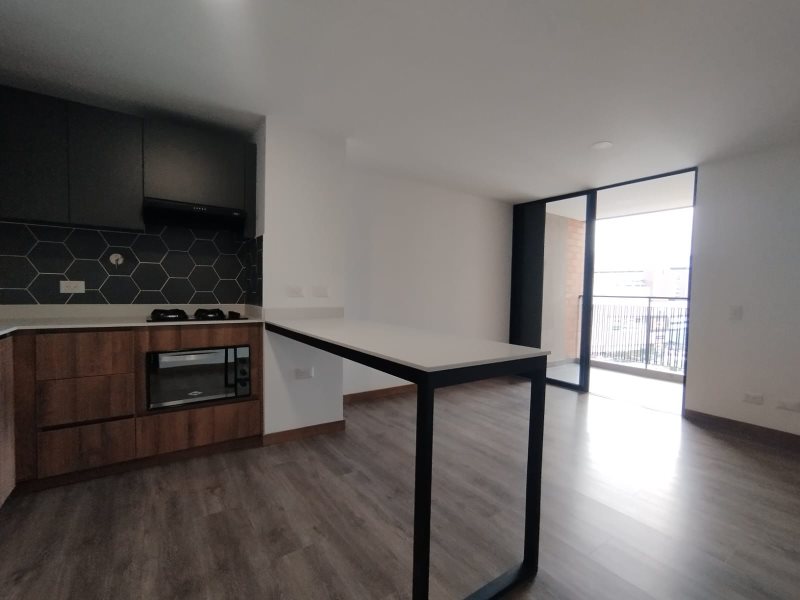 foto_104782_901271444_3492619120_ss