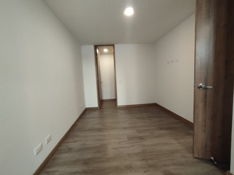 foto_104782_901271444_3523466249_ss