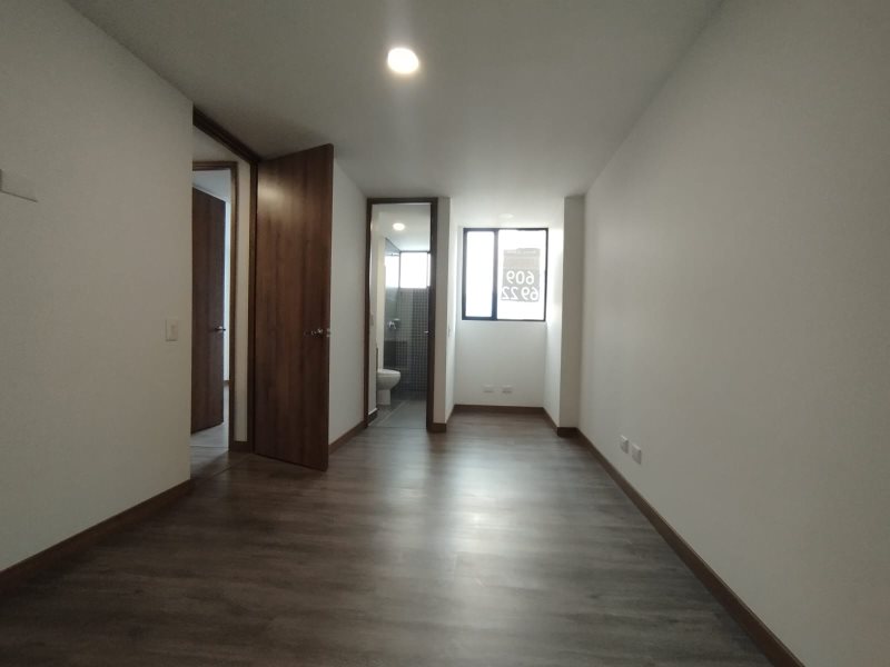 foto_104782_901271444_3525505861_ss