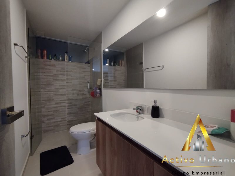 foto_104782_901271444_3540010629_ss