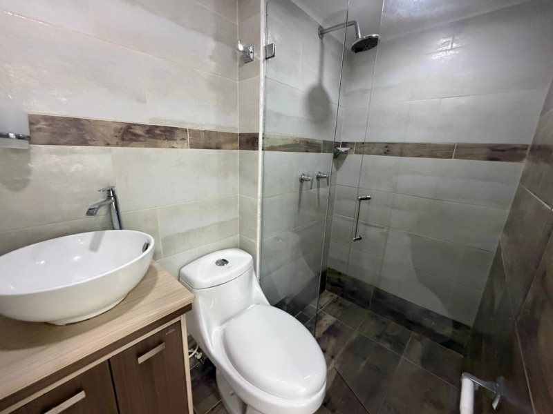 foto_104782_901271444_3840963814_ss