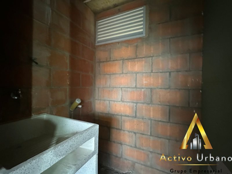 foto_104782_901271444_3896745023_ss