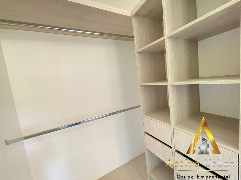 foto_104782_901271444_4057905717_ss