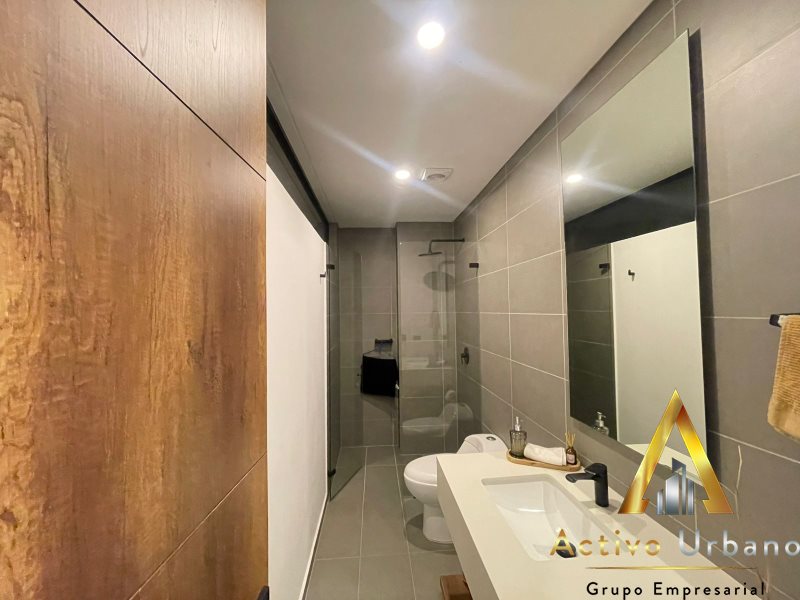 foto_104782_901271444_4068797040_ss