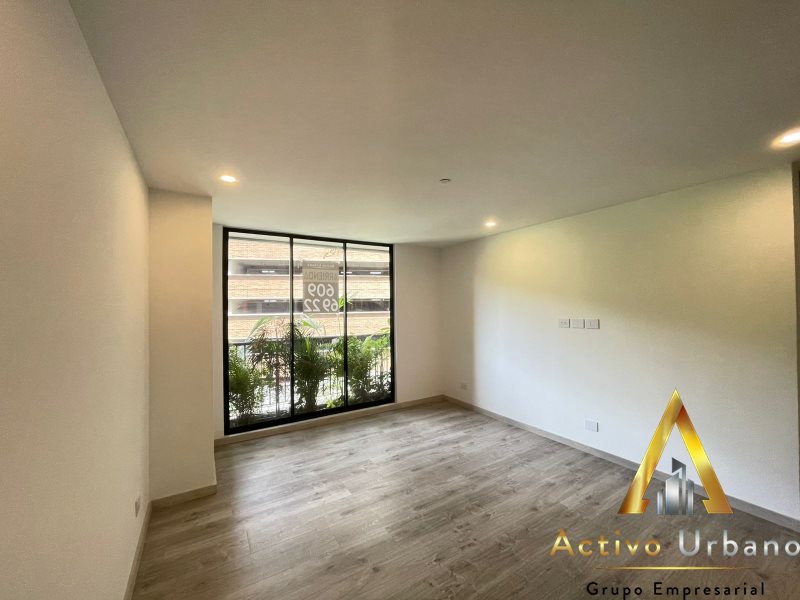 foto_104782_901271444_4086687046_ss