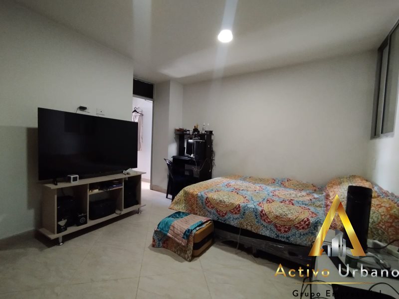 foto_104782_901271444_4114794029_ss