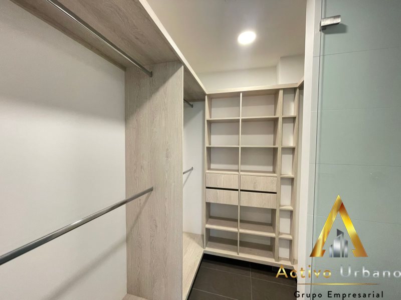 foto_104782_901271444_4122737178_ss