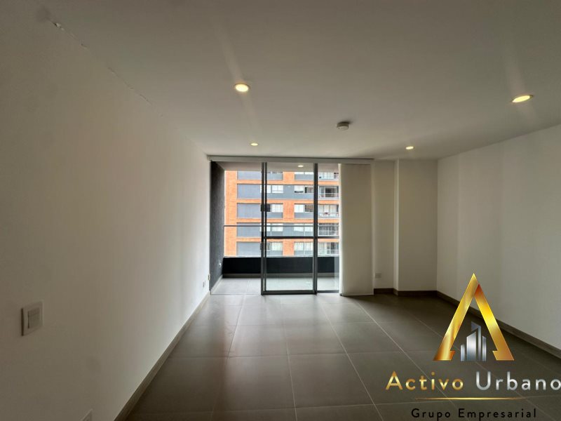 foto_104782_901271444_4211622200_ss