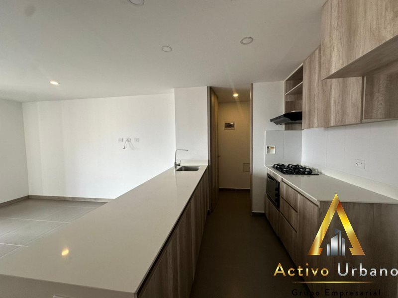 foto_104782_901271444_4211632350_ss