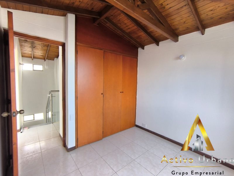 foto_104782_901271444_4267036387_ss