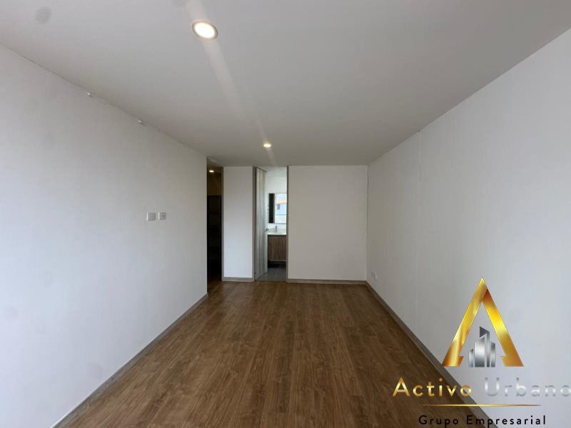 foto_104782_901271444_4268018953_ss