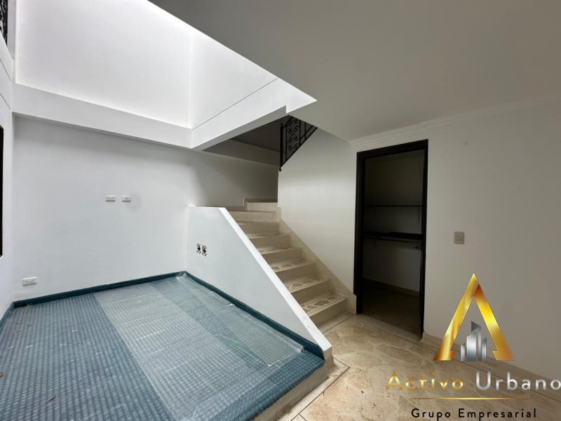 foto_104782_901271444_4300163929_ss