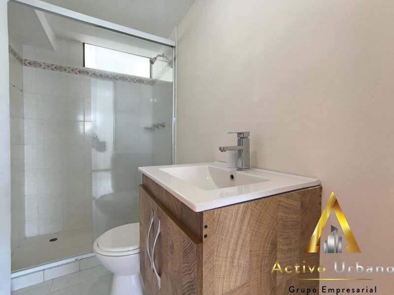 foto_104782_901271444_4305151846_ss