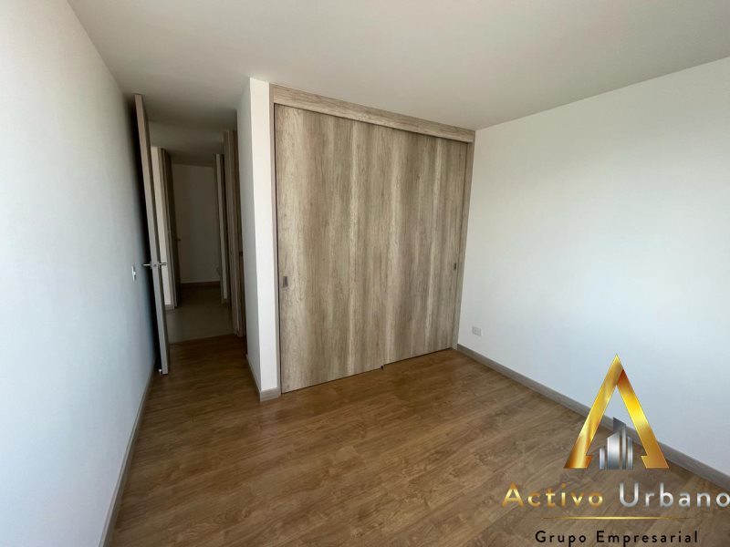 foto_104782_901271444_4305984022_ss