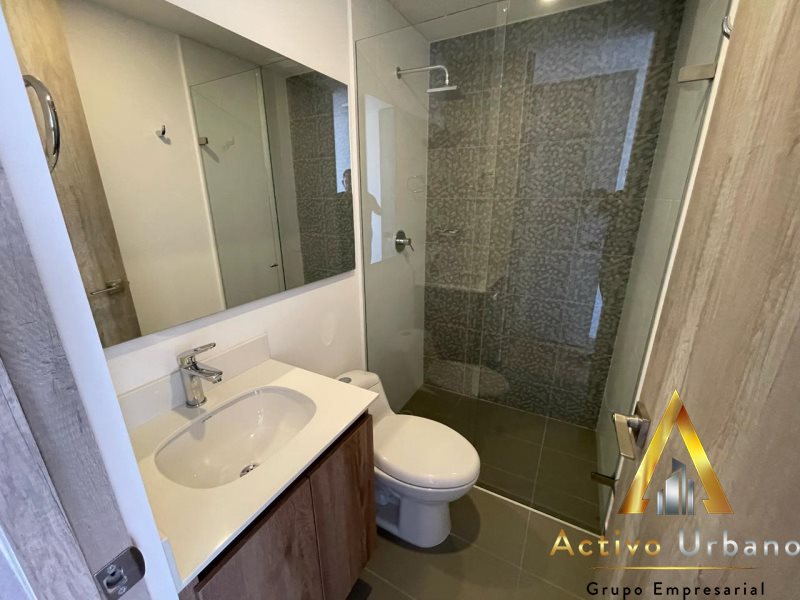 foto_104782_901271444_4318660278_ss