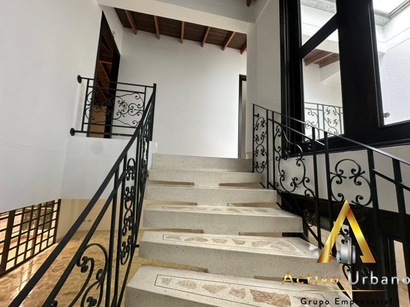 foto_104782_901271444_4333105632_ss