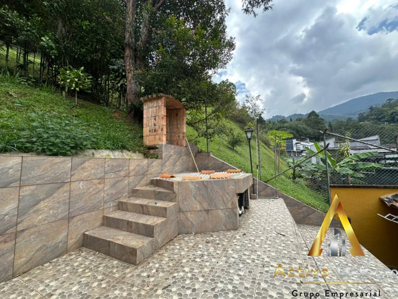 foto_104782_901271444_4343907519_ss