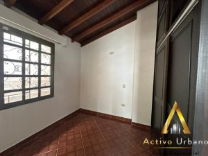 foto_104782_901271444_4353620096_ss