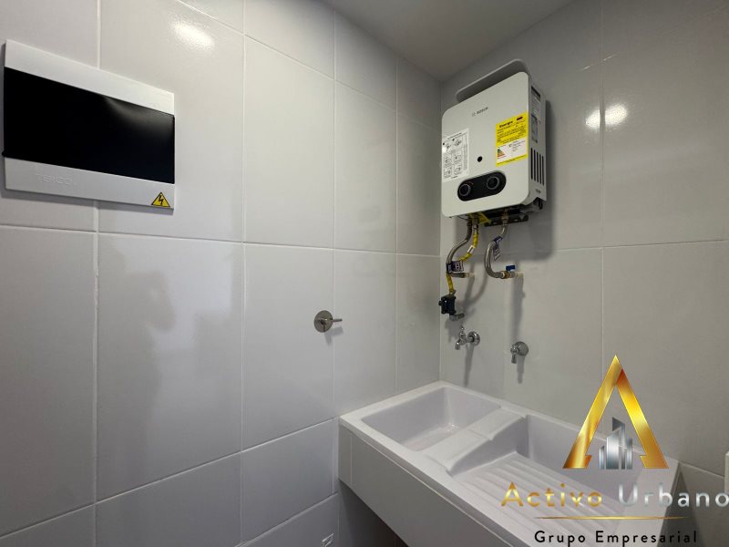 foto_104782_901271444_4515435053_ss