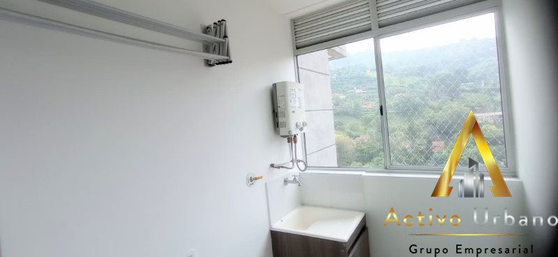 foto_104782_901271444_4551900433_ss