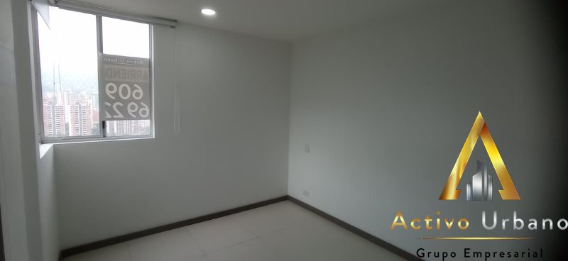 foto_104782_901271444_4573555836_ss