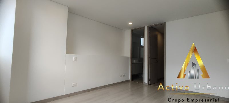 foto_104782_901271444_4776808293_ss