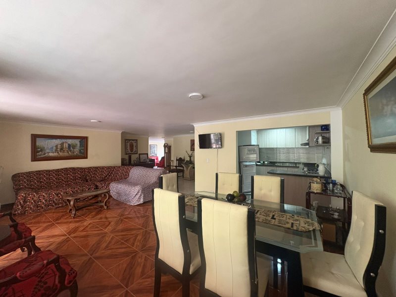 foto_104782_901271444_4958418382_ss