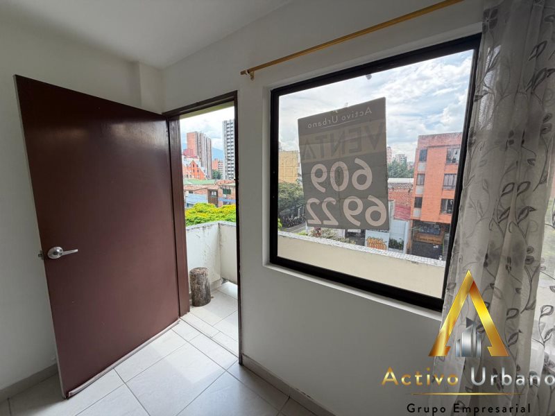 foto_104782_901271444_4988963879_ss