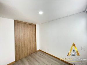 foto_104782_901271444_5056156356_ss