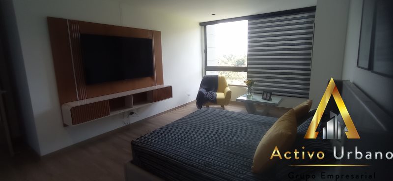 foto_104782_901271444_5078200302_ss