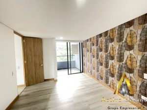 foto_104782_901271444_5079219340_ss