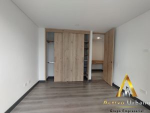 foto_104782_901271444_5114512186_ss