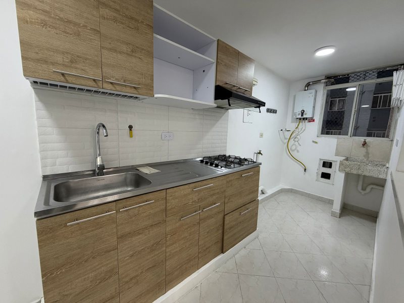 foto_104782_901271444_5136958457_ss