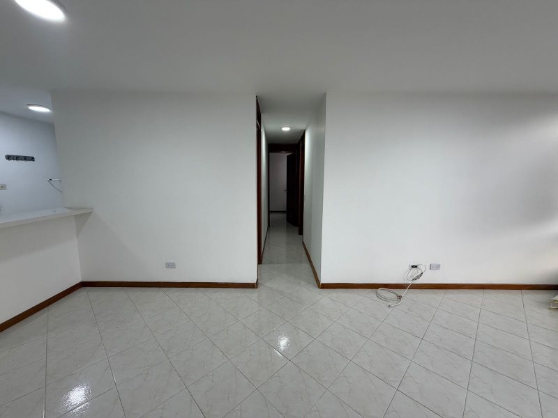 foto_104782_901271444_5157712066_ss