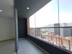 foto_104782_901271444_5185536578_ss