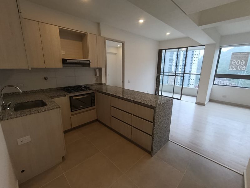 foto_104782_901271444_5200414918_ss