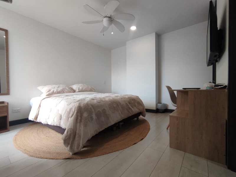 foto_104782_901271444_5209449158_ss