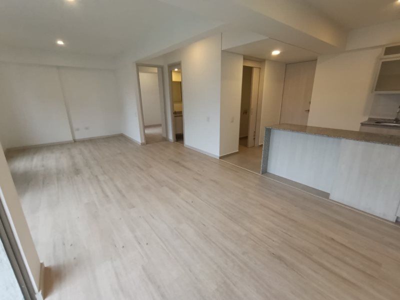 foto_104782_901271444_5225617255_ss