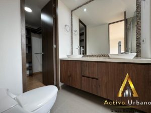 foto_104782_901271444_5257143774_ss