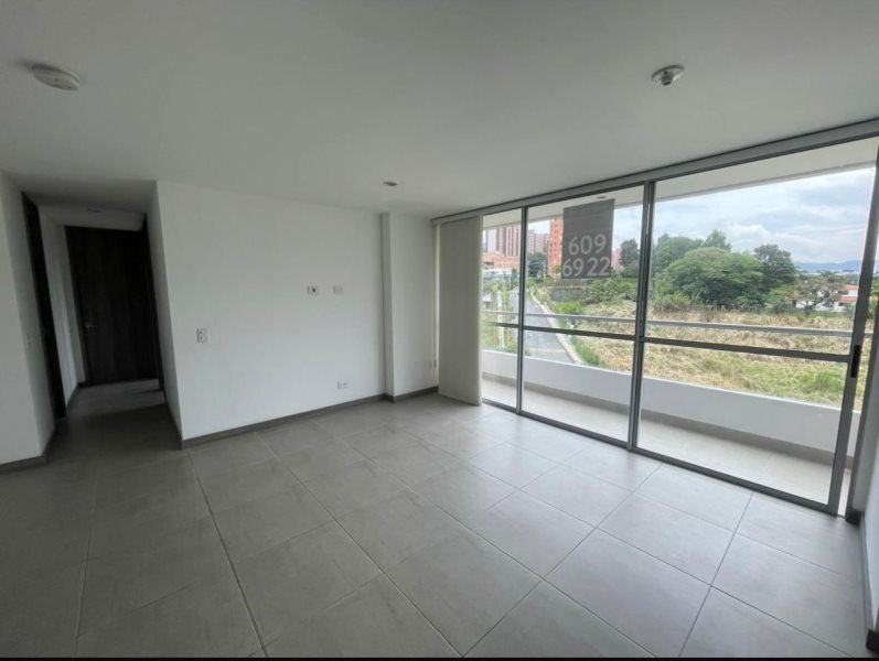 foto_104782_901271444_5282751716_ss