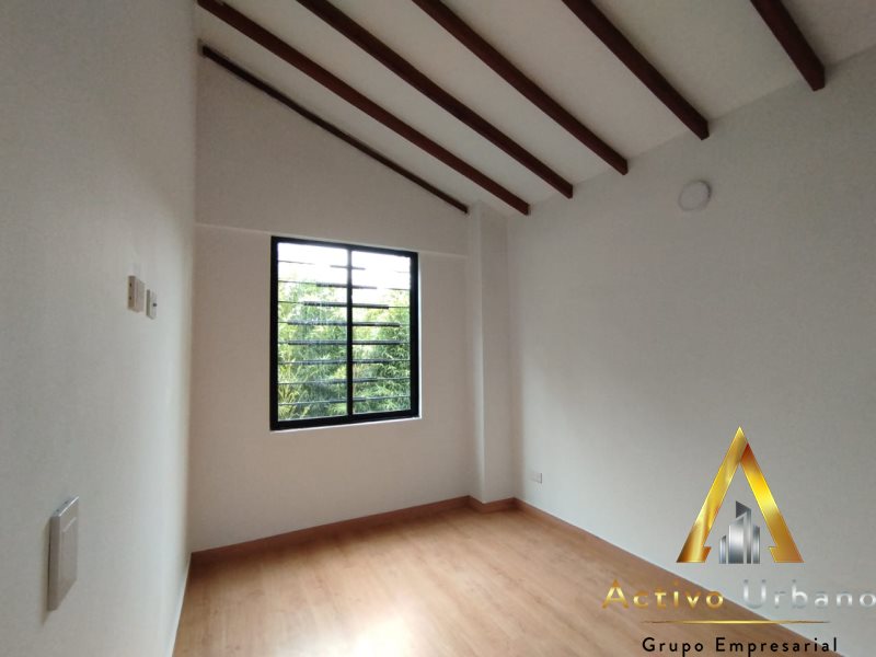 foto_104782_901271444_5369137062_ss