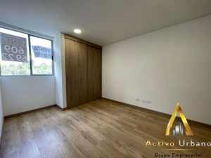 foto_104782_901271444_5438737370_ss