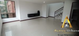 foto_104782_901271444_5581098010_ss