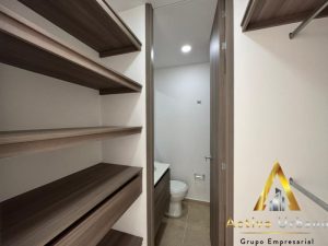 foto_104782_901271444_5671770059_ss