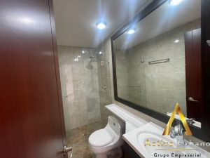 foto_104782_901271444_5689921739_ss