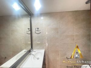 foto_104782_901271444_5710400137_ss